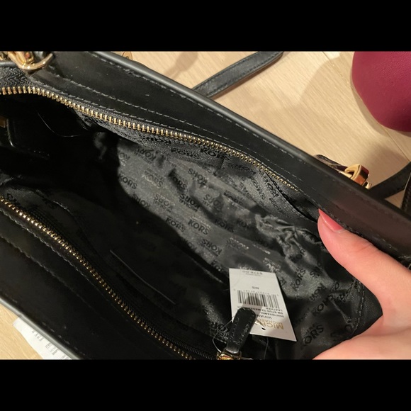 NWT studded Michael Kors bag - Picture 9 of 13